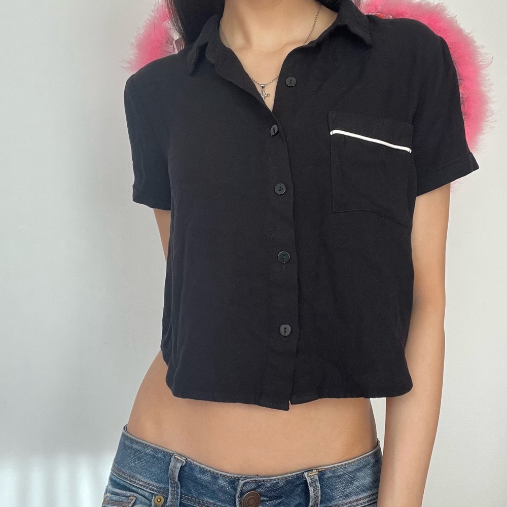 Retro black button up collared blouse